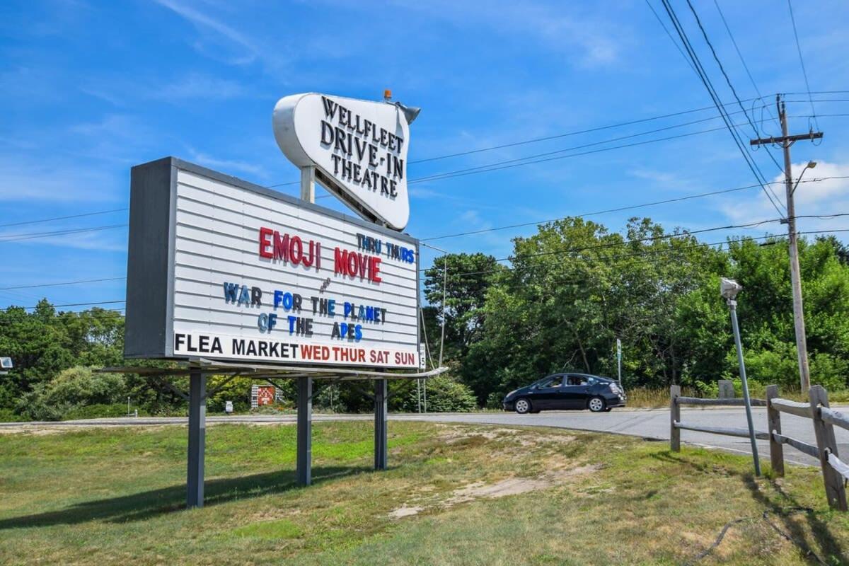 Classic Cape Great Location Dog Welcome Villa Wellfleet Exterior photo